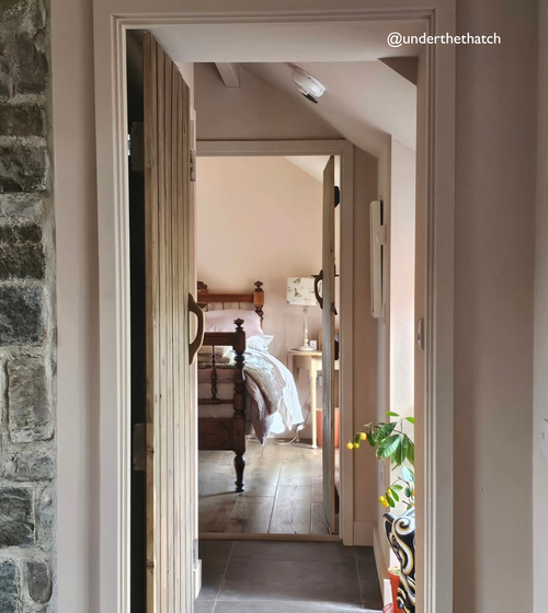 Silver Needle Cream & Neutral Paint Silver Needle Cream & Neutral Paint
