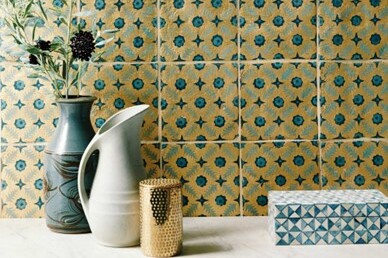 A buyer’s guide to popular bathroom wall tile materials
