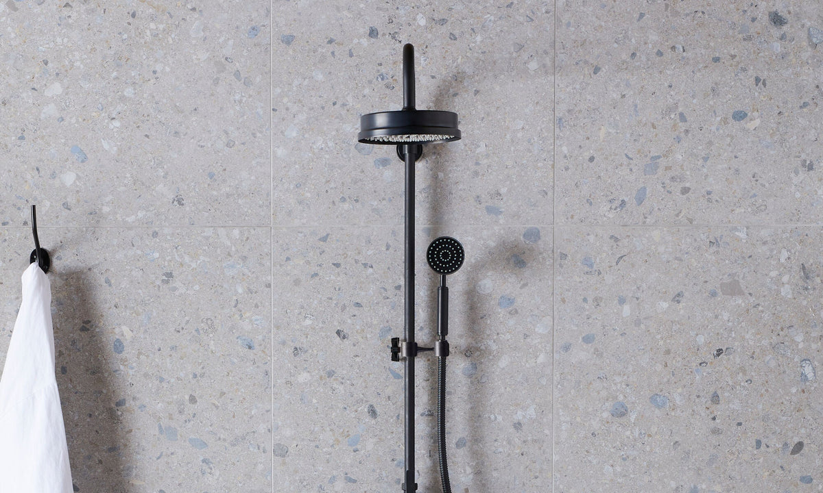 Comparing the different bathroom wall tile effects