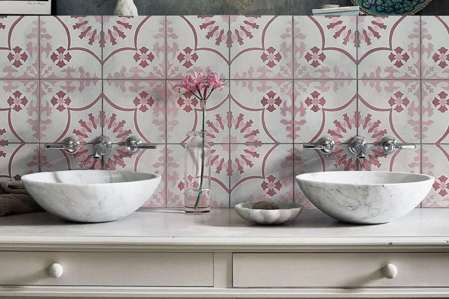 How to mix and match your bathroom tile materials