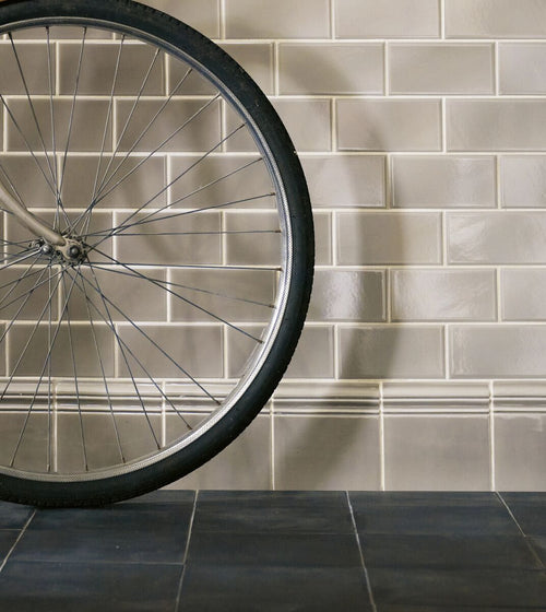 Giralda Niebla Grey Glazed Skirting Giralda range collection Giralda Niebla Grey Glazed Skirting Giralda range collection