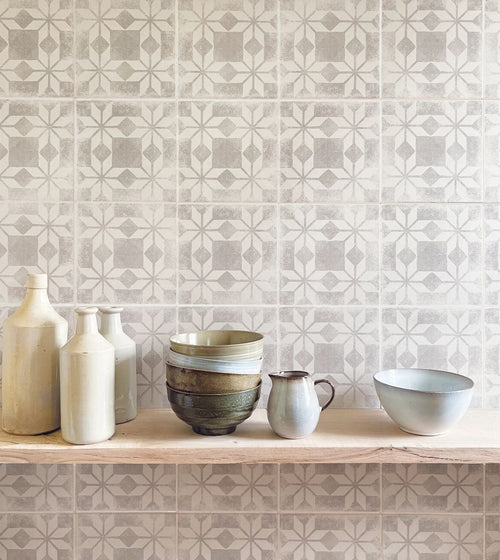 Istria Ravni Patterned Tile Bathroom Tiles/Square Bathroom Tiles