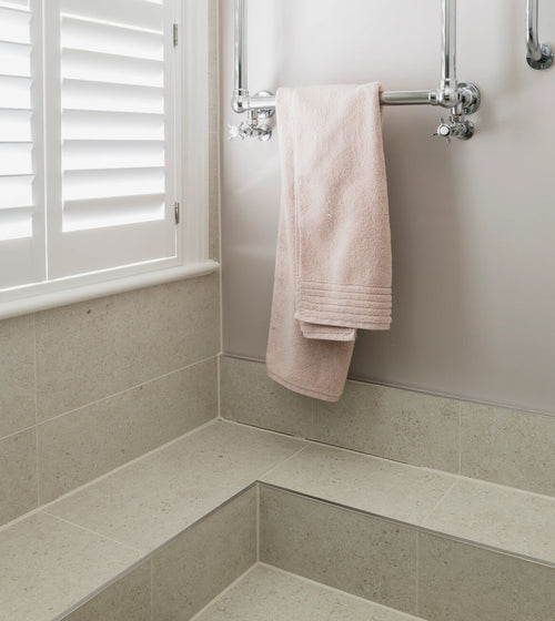 Piazza Bone 60 x 60