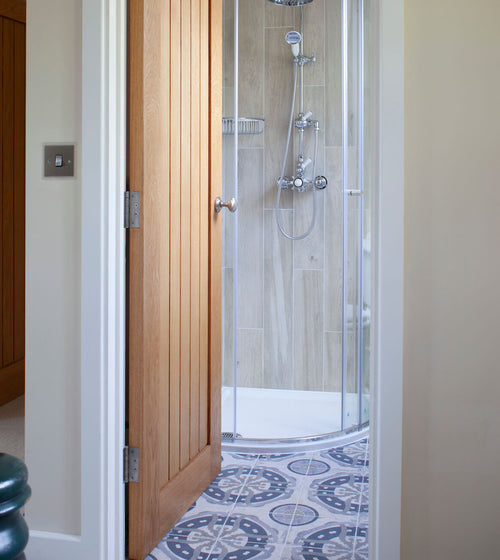 Urban Aryz Urban Patterned Porcelain Tile Bathroom Tiles/Square Bathroom Tiles