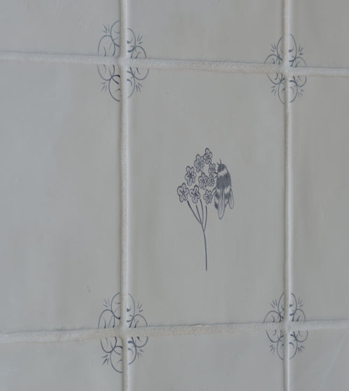 English Delft Charcoal Bee