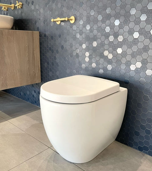Rio Back to Wall Pan