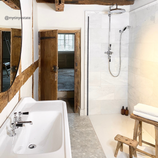 East Hampton Large Hexagon Mosaic, Honed