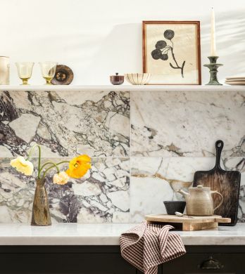 Calacatta Viola - Honed Marble Tile